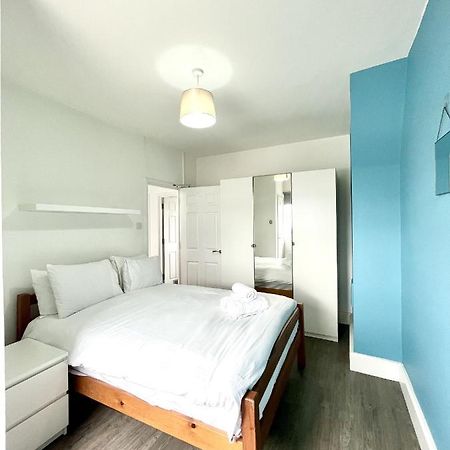 Modern 2 Bed Flat Close To Shoreditch / Free Wi-Fi ลอนดอน ภายนอก รูปภาพ
