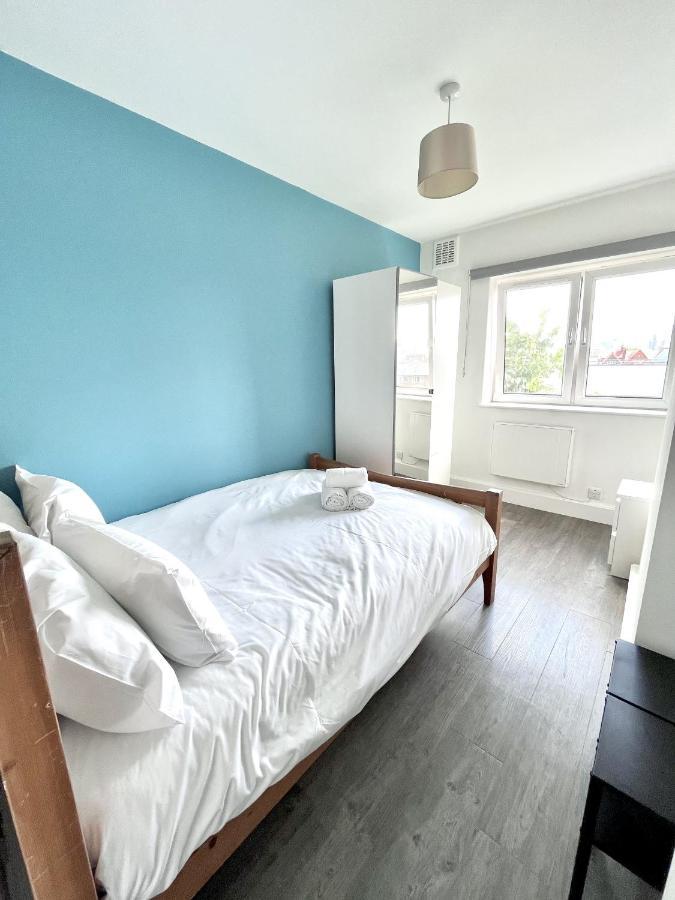 Modern 2 Bed Flat Close To Shoreditch / Free Wi-Fi ลอนดอน ภายนอก รูปภาพ